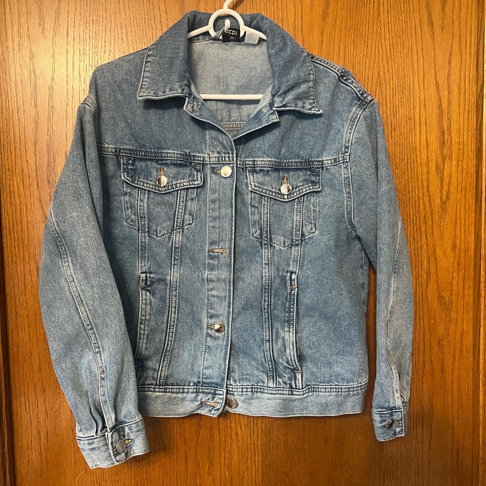 Divided Jean jacket‎ size small